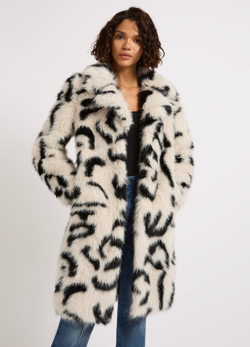 Marcs Women s Mollie Faux Fur Coat
